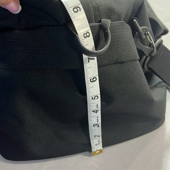 OGIO duffel bag - Picture 9 of 11